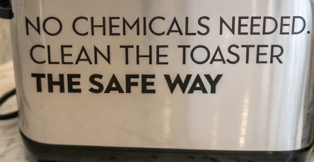 No Chemical Needed: Clean the Toaster the Safe Way